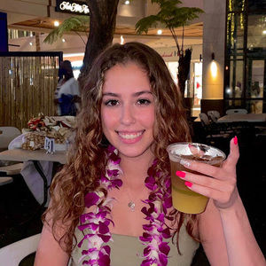 Meet your Posher, Jaida